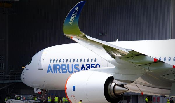 Airbus A350 Sharklets Blended winglets