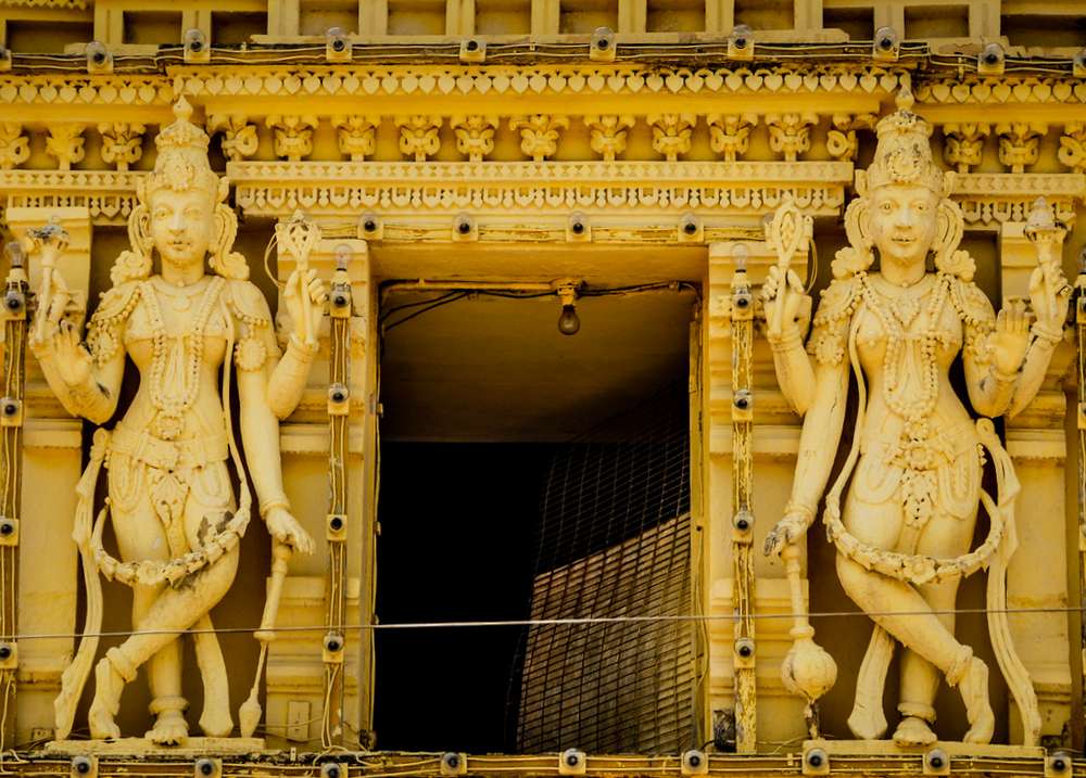 Hoysala Architecture in Sri Varahaswamy Temple of Mysore Palace