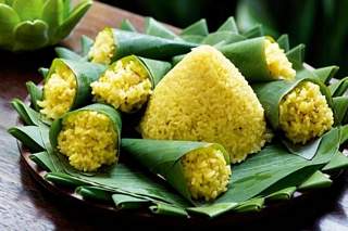 Easy Recipe for Indonesian Nasi Kuning - Festive Yellow Turmeric Rice