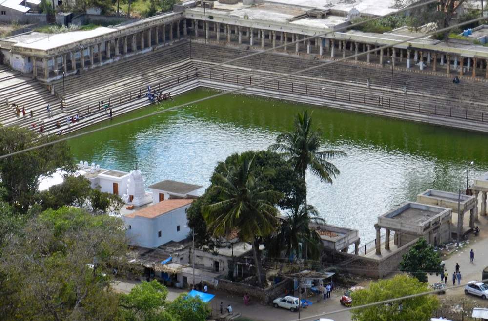 Pushkarini, Melukote