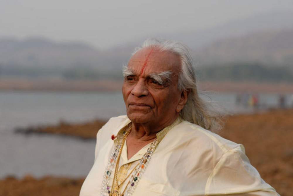 19 Inspiring Quotes by Yogacharya B.K.S. Iyengar