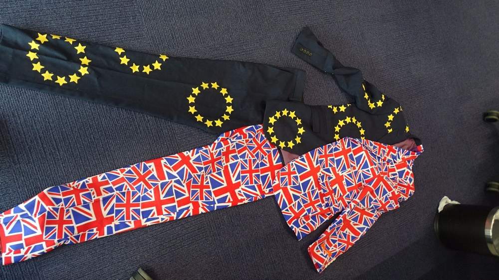 Ryanair CEO Michael O'Leary Protests Brexit in London with Funny Costume Ryanair CEO Michael O'Leary Protests Brexit in London with Funny Costume