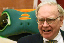 Warren Buffett with GEICO's Gekko